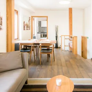 Modern In A Picturesque 15th-century Building Praga