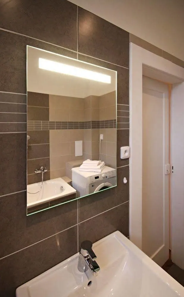 Jezerka Apartments Praga