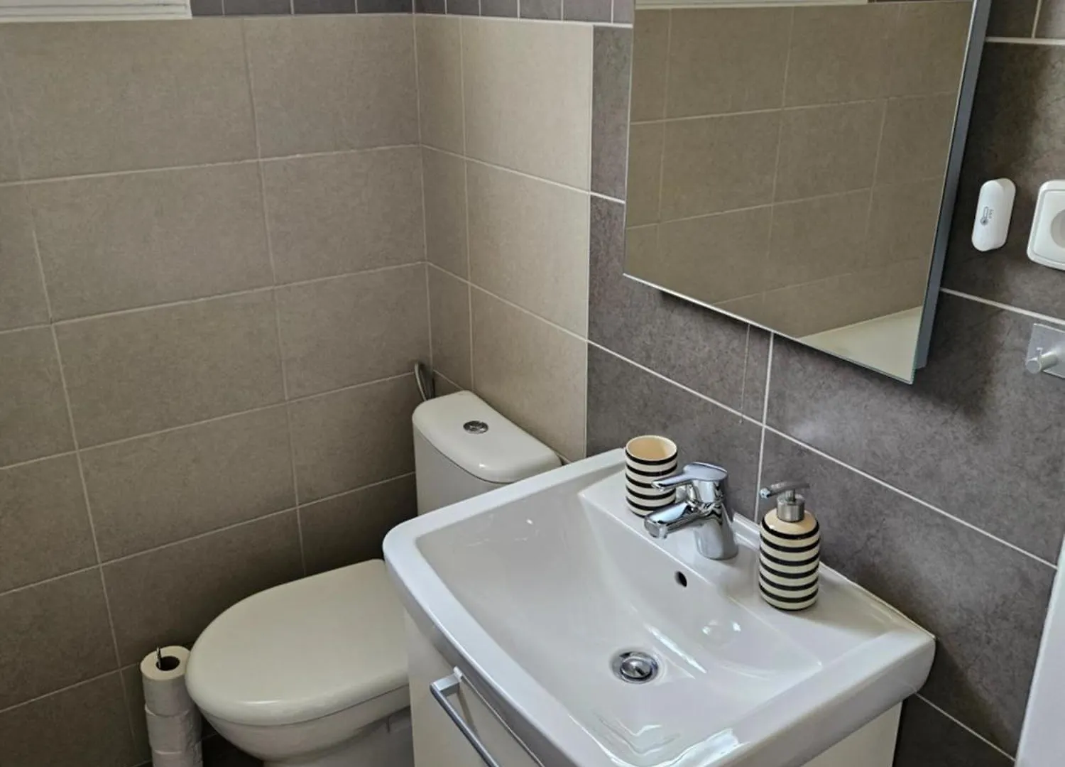 Jezerka Apartments Praha 0*,